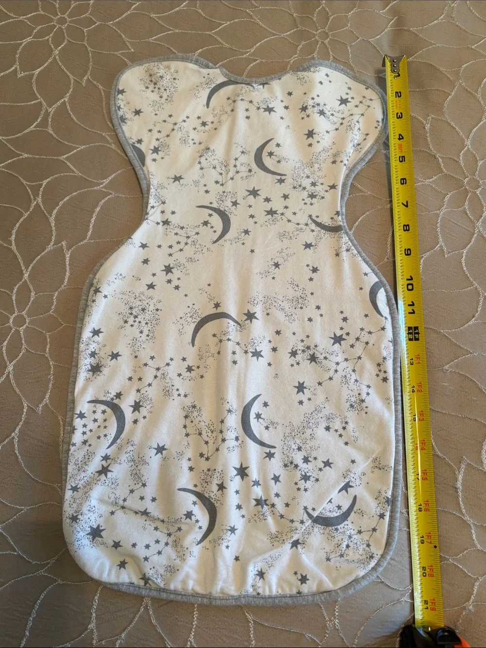 Love To Dream - Swaddle Up Warm Sleep Sack. TOG 2.5 - Newborn size
